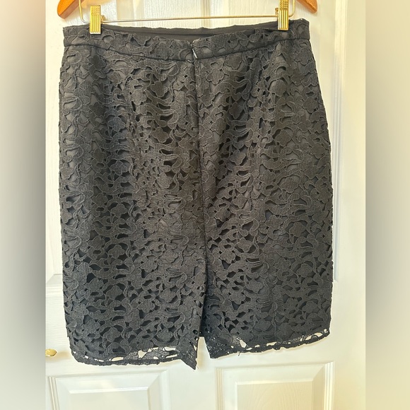 J. Crew Black Lace Pencil Skirt Size 10 - Picture 2 of 6